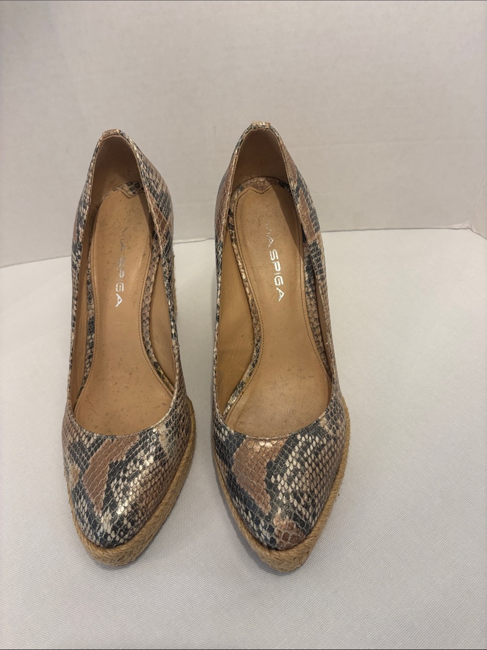 Via Spiga multi colored Snake-Print Espadrille Wedge heel pumps. Size 7.5